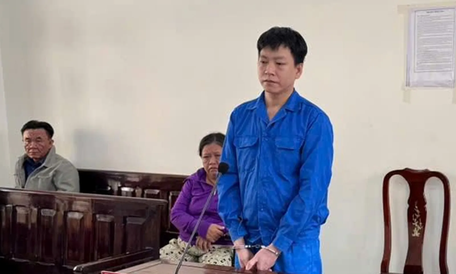 Lĩnh án 12 năm tù vì ‘lừa tình’ nhiều phụ nữ, chiếm đoạt hàng trăm triệu đồng