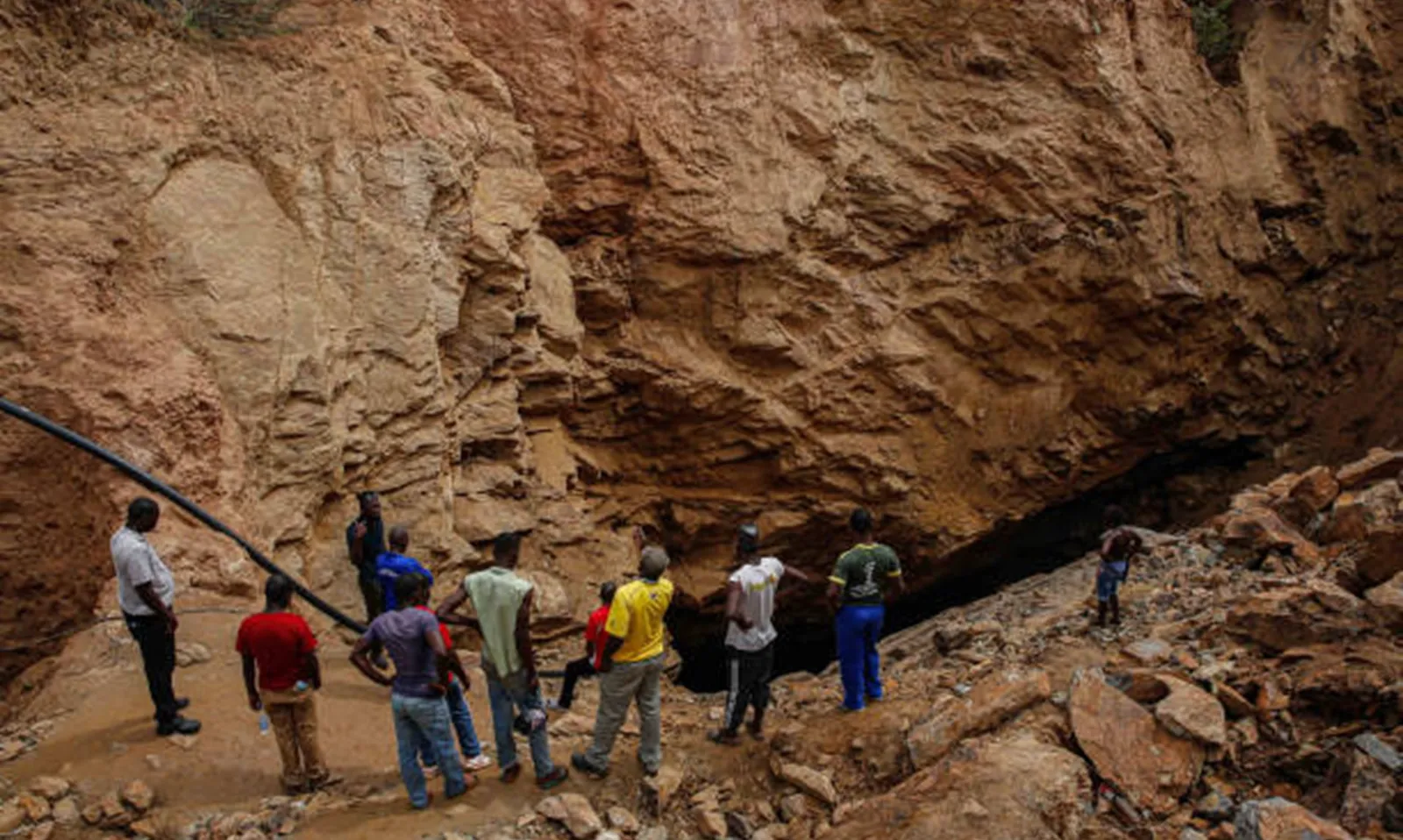 Zimbabwe: Các phòng thí nghiệm quá tải trước làn sóng thăm dò vàng mới