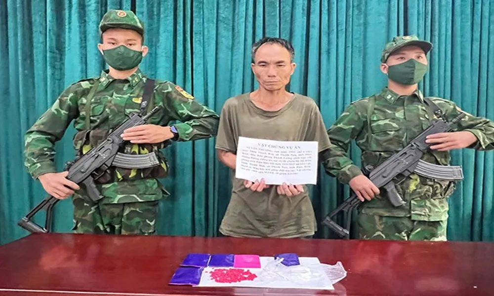 Điện Biên: Biên phòng bắt giữ kẻ vận chuyển số lượng lớn ma túy tổng hợp