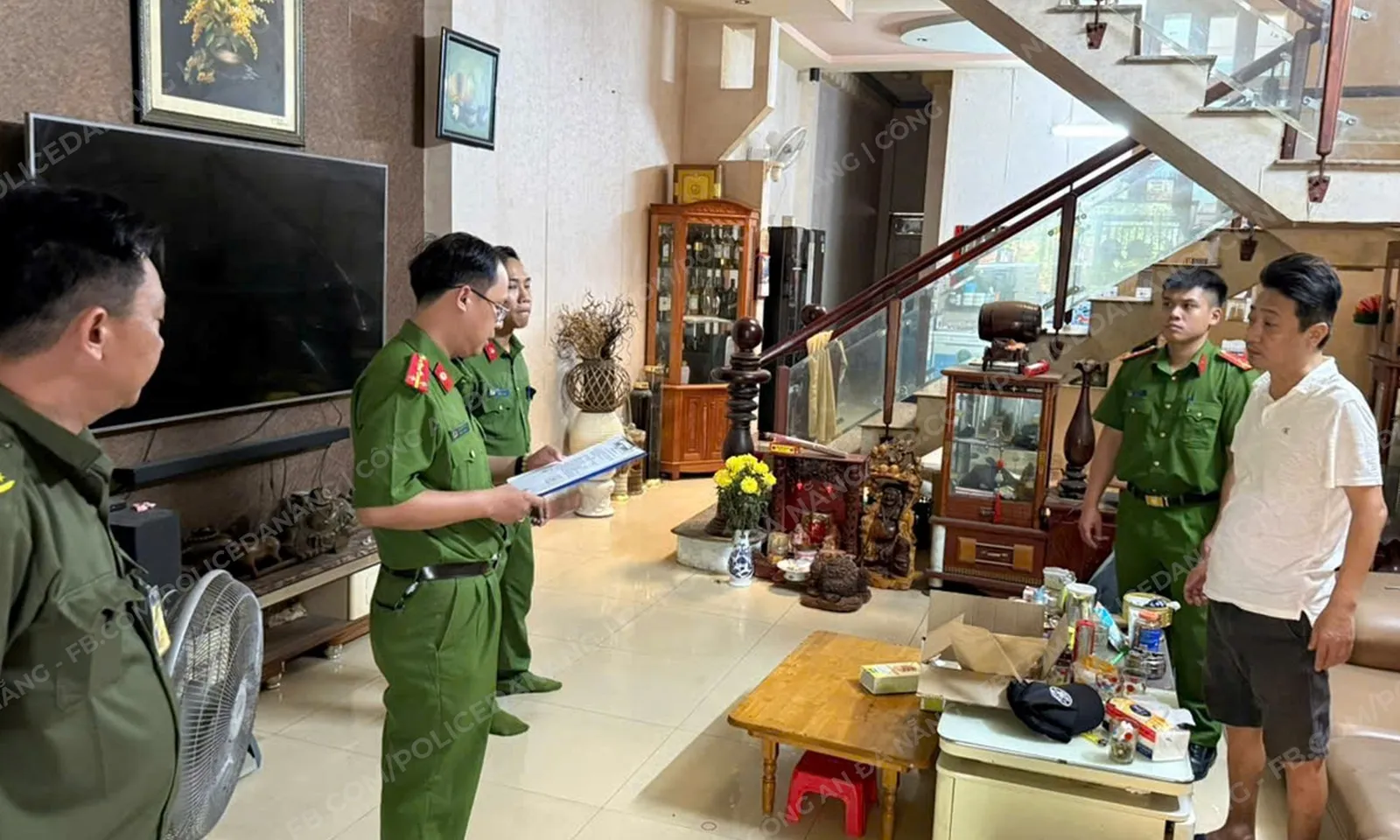 Triệt phá ổ tín dụng đen cho vay với lãi suất ‘cắt cổ’ trên 300%/năm