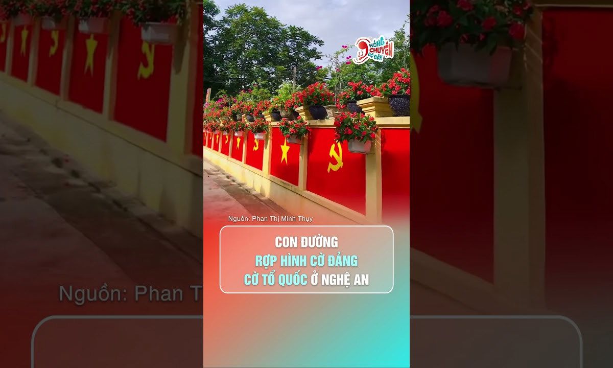 Con đường rợp cờ Đảng, cờ Tổ quốc mừng lễ 2/9 ở Nghệ An