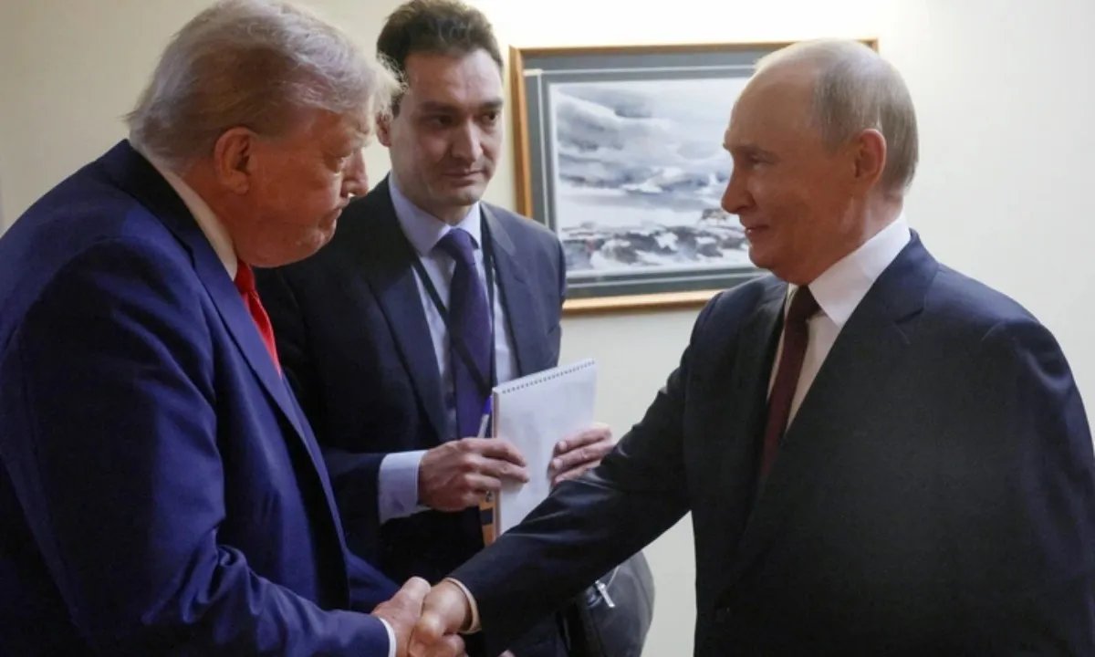 Ông Trump chia sẻ thông điệp thượng đỉnh Alaska trực tiếp với ông Zelensky