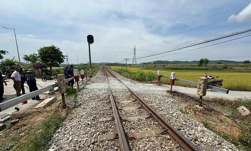 Đóng lối đi tự mở qua đường ray từng gây ra nhiều vụ tử vong