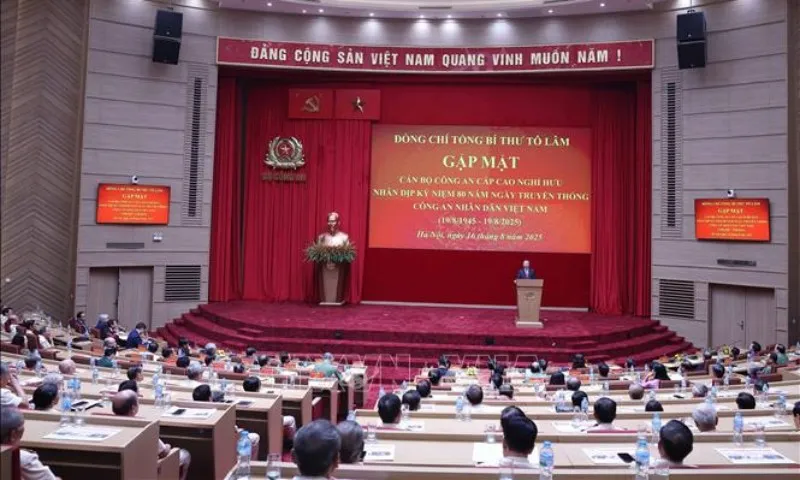 tbt-to-lam-cnnd-nghi-huu-16082025-02