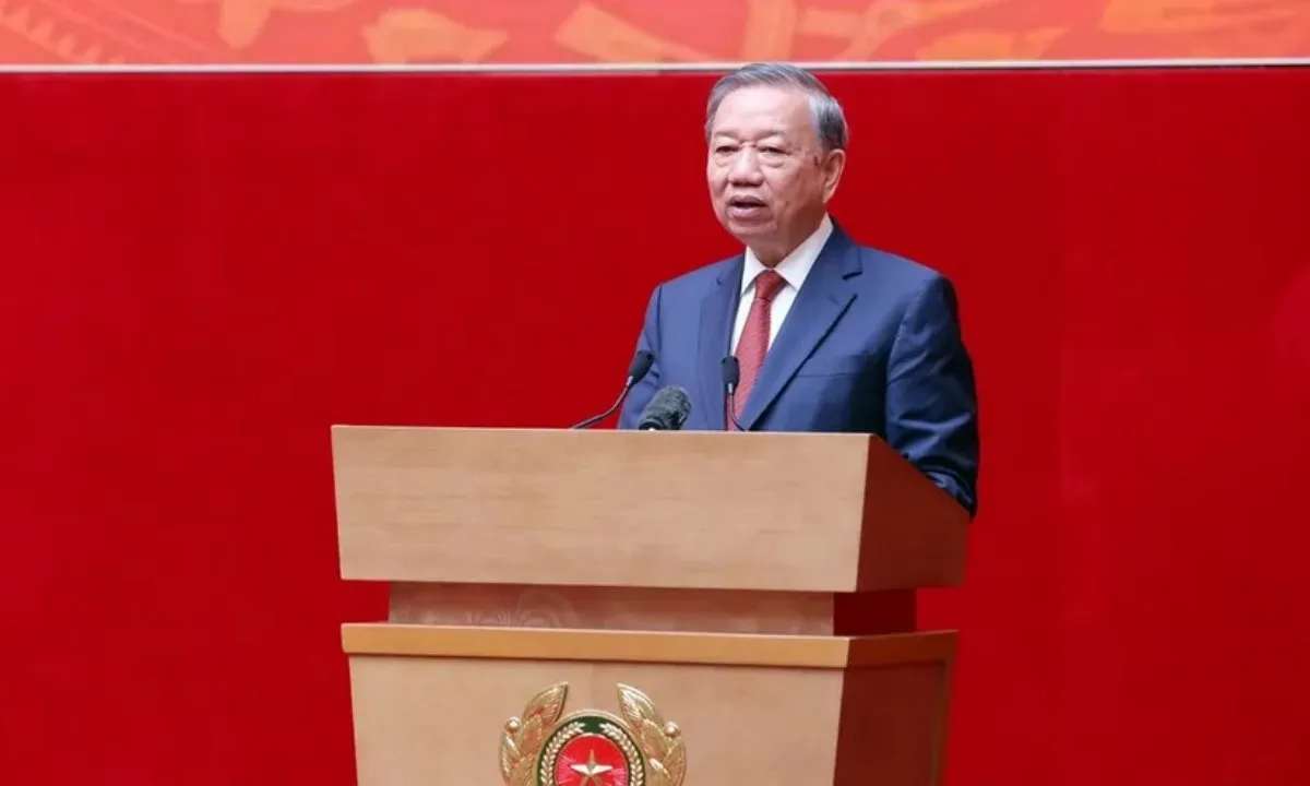 tong-bi-thu-to-lam-gap-mat-can-bo-cong-an-cap-cao-nghi-huu-1987-7204