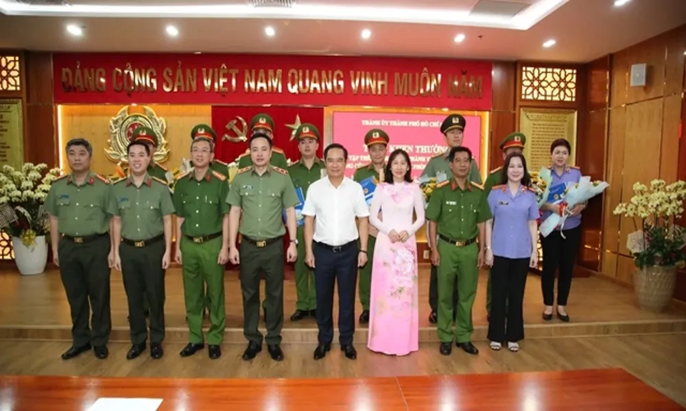 Triệt phá đường dây cá độ bóng đá 20.000 tỉ, 84 bị can bị khởi tố