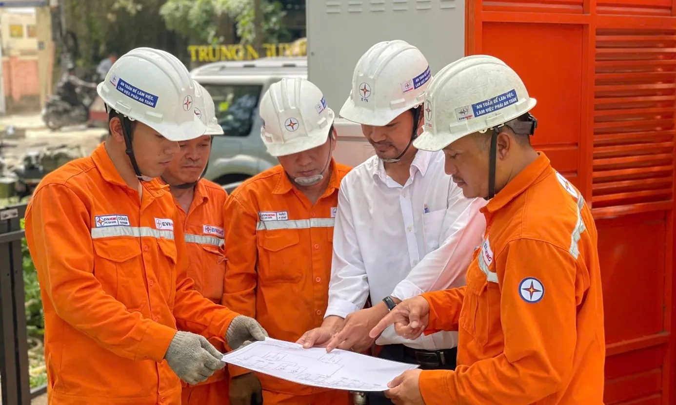 Tổng Công ty Điện lực TPHCM: Đảm bảo cấp điện ổn định cho kỳ thi tốt nghiệp THPT Quốc gia