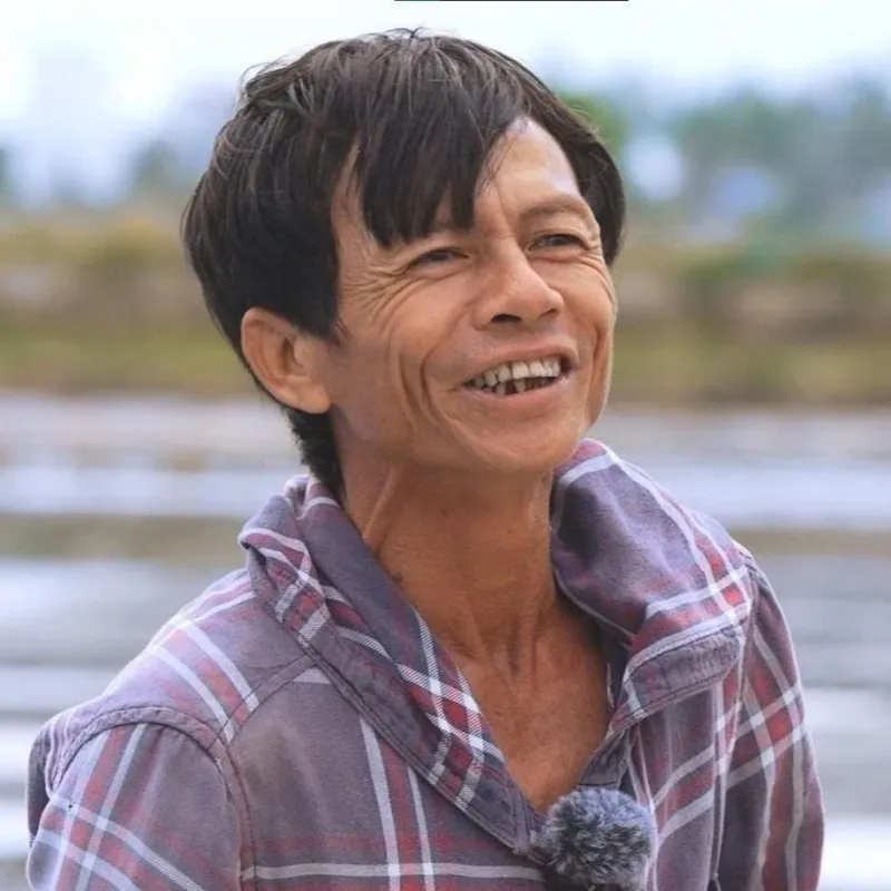 nhung-vi-khach-dac-biet-cua-concert-anh-trai-vuot-ngan-chong-gai-day-7820250818-111750-05