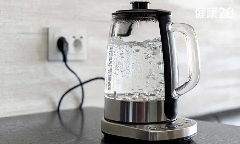 Nước nấu sôi cũng có “hạn sử dụng”?