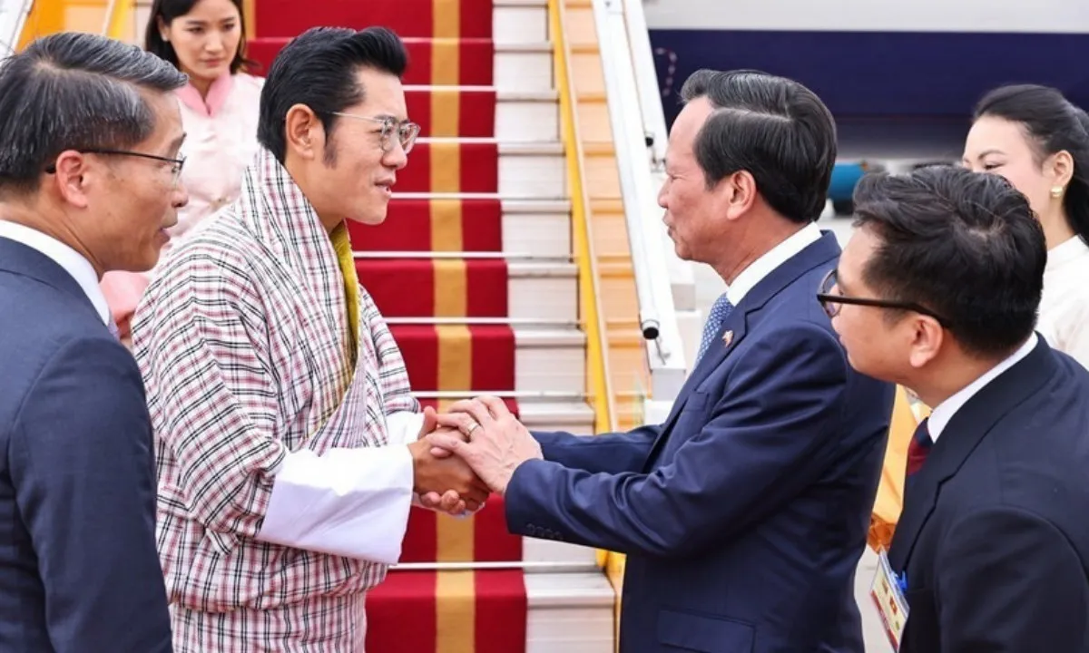 Quốc vương Bhutan bắt đầu chuyến thăm cấp Nhà nước đến Việt Nam