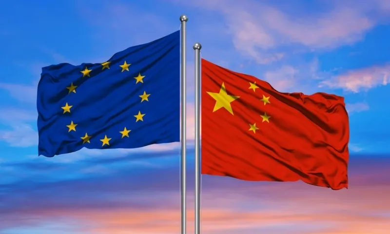 Trung Quốc gia hạn điều tra chống trợ cấp sữa EU đến 2026