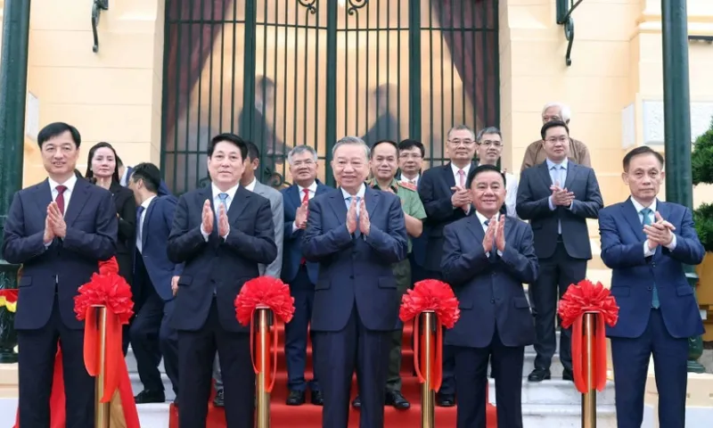 Tổng Bí thư Tô Lâm dự Lễ bàn giao công trình Tòa nhà Bắc Bộ Phủ