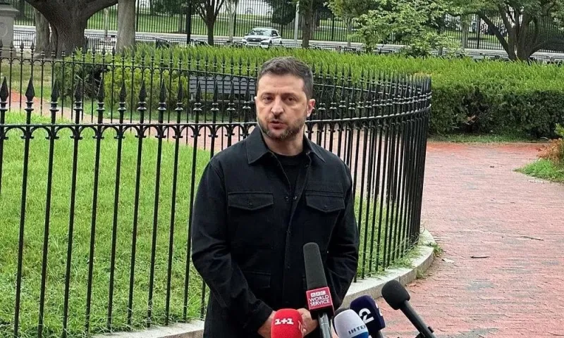 Ông Zelensky nói sẽ bàn vấn đề lãnh thổ trực tiếp với ông Putin