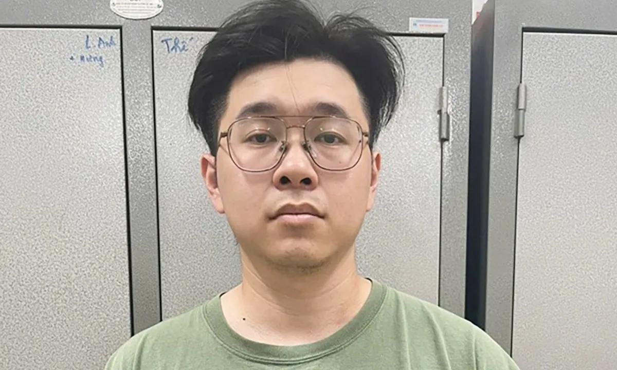 Khởi tố thanh niên hành hung phụ nữ tại chung cư Hà Nội