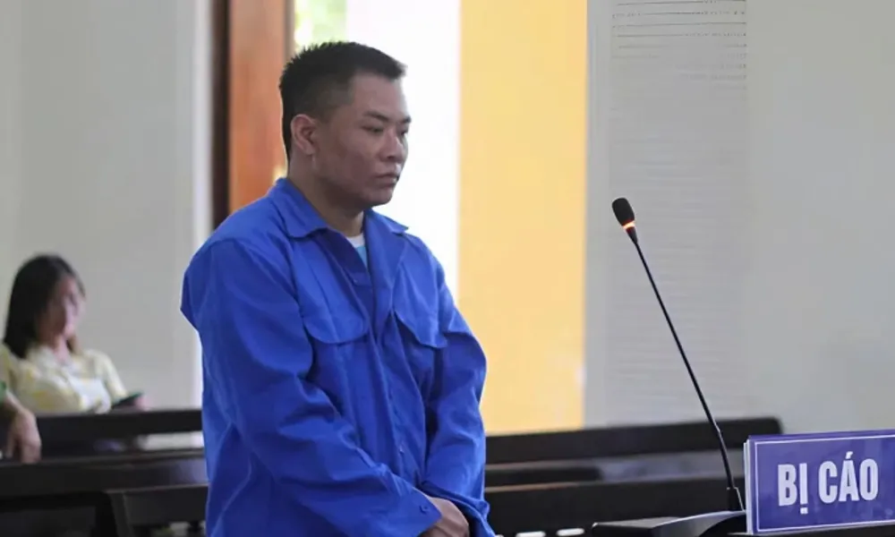 Tuyên phạt 15 năm tù đối tượng giết hàng xóm vì nghi ngờ bị nói xấu