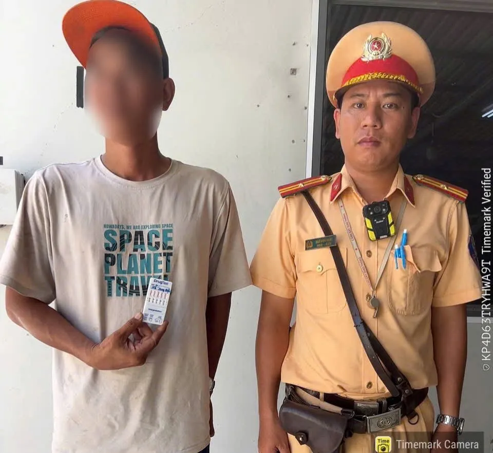 tai-xe-ko-co-gplx-duong-tinh-voi-ma-tuy