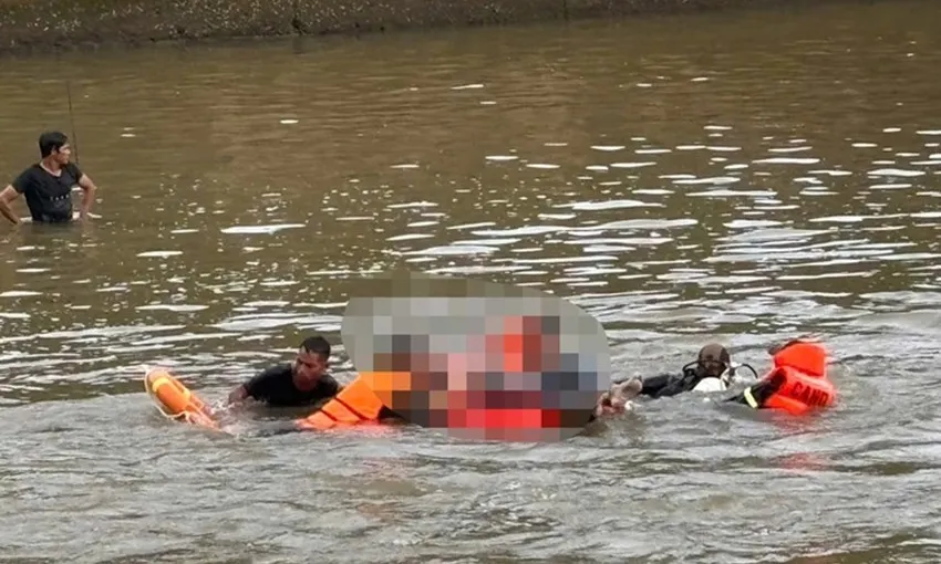 z69270145009711340a19659dc577db4391db44c29bd5a-17556942729231593205055