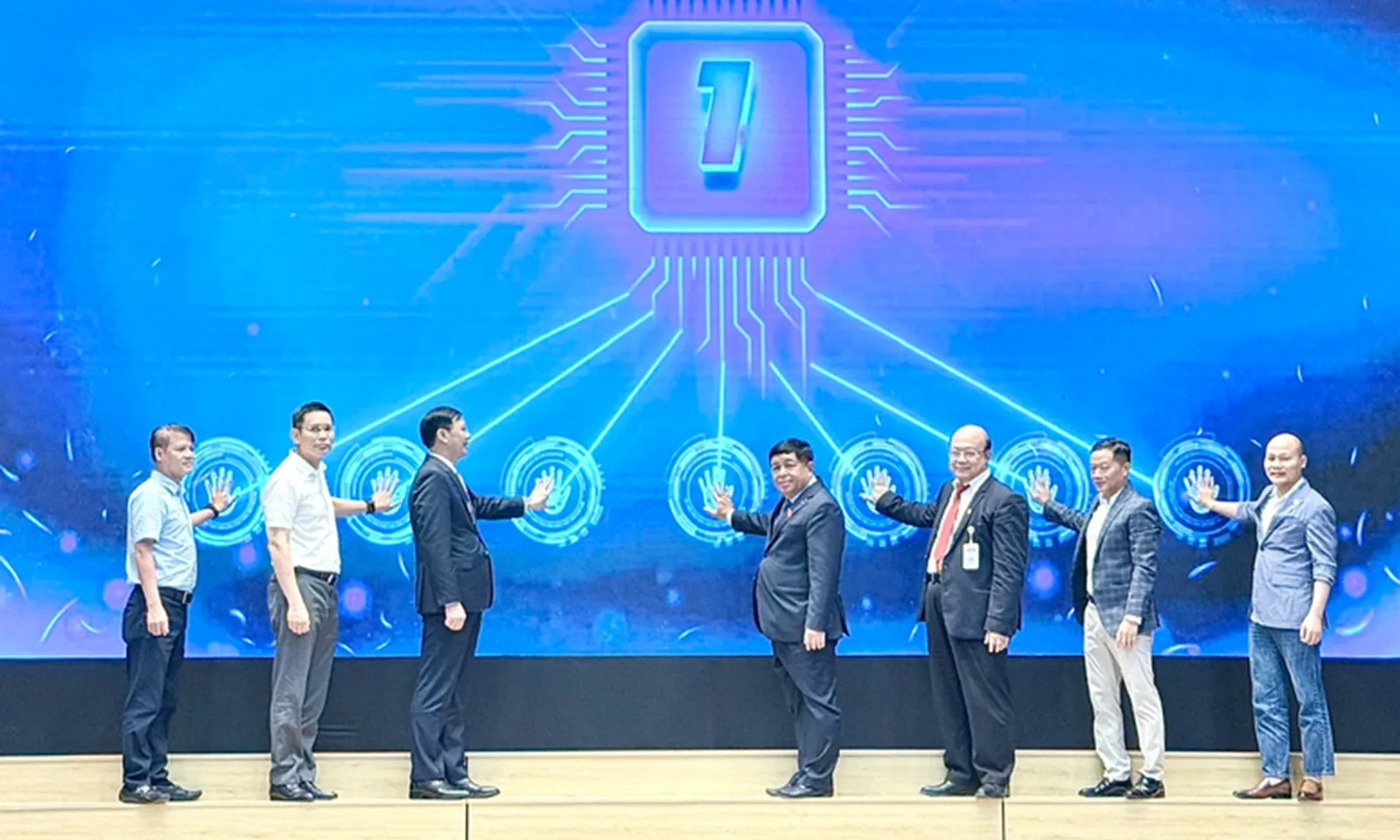 Học viện AI Việt Nam - mô hình hợp tác tiêu biểu giữa 3 nhà