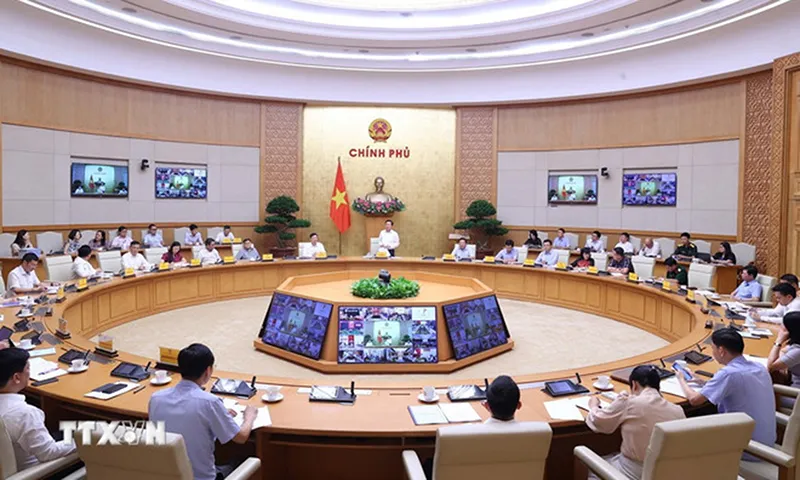 Hội nghị trực tuyến toàn quốc sơ kết công tác bảo đảm trật tự, an toàn giao thông quý 2; phương hướng, nhiệm vụ quý 3 năm 2025 Ảnh TTXVN