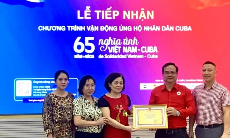 Hơn 358 tỉ đồng nghĩa tình Việt Nam gửi tới Cuba sau 1 tuần phát động