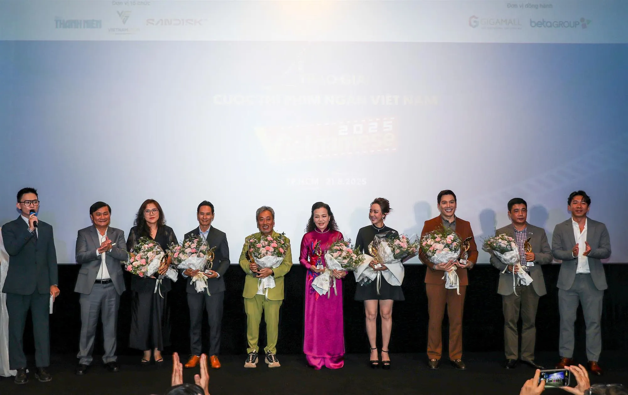 35611d5272a9faf7a3b8