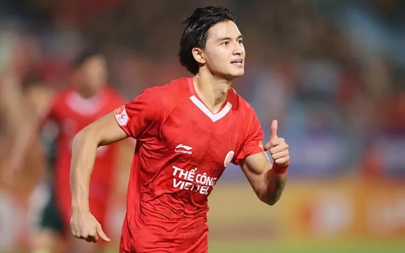  Damian Vũ Thanh An ăn mừng bàn thắng đầu tiên ở V-League cho Thể Công - Viettel (Ảnh: VPF)
