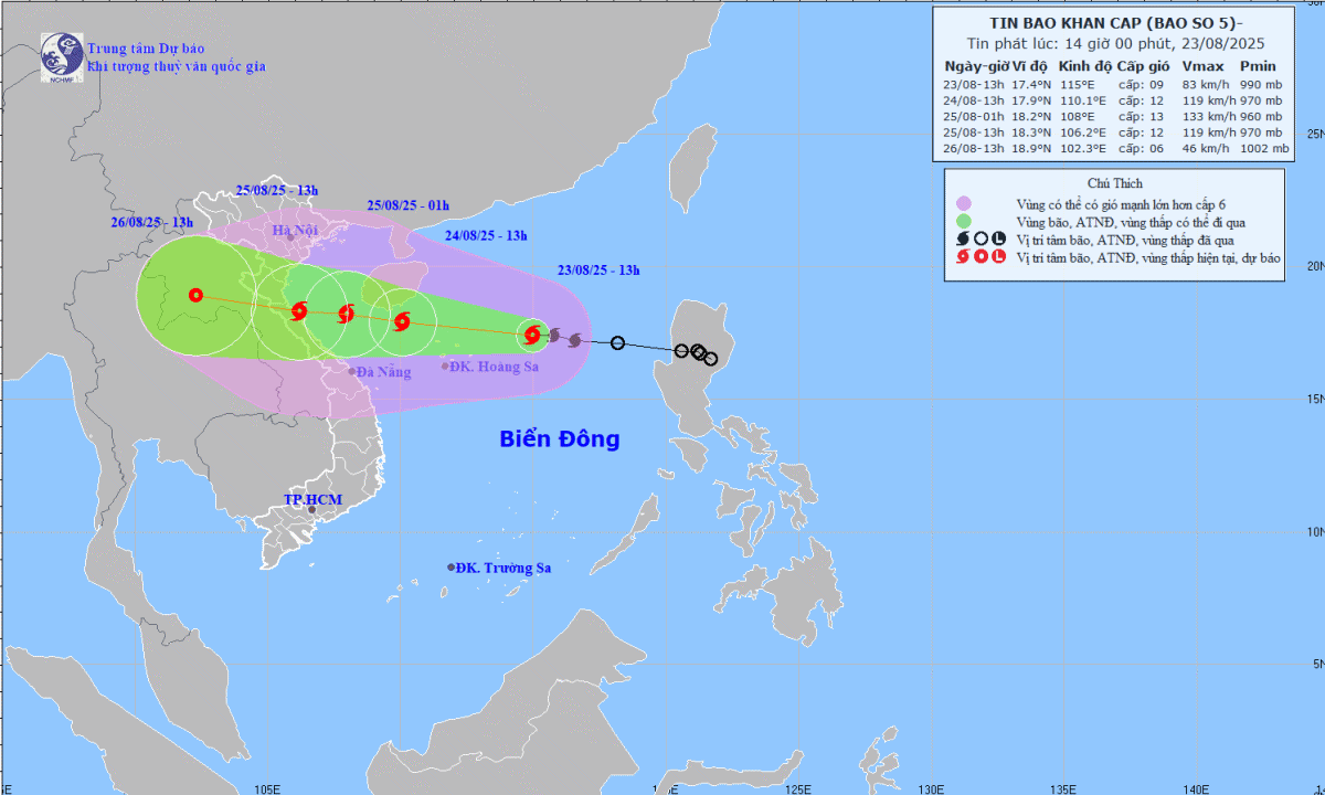 Bão số 5 mạnh lên cấp 12, hướng thẳng miền Trung