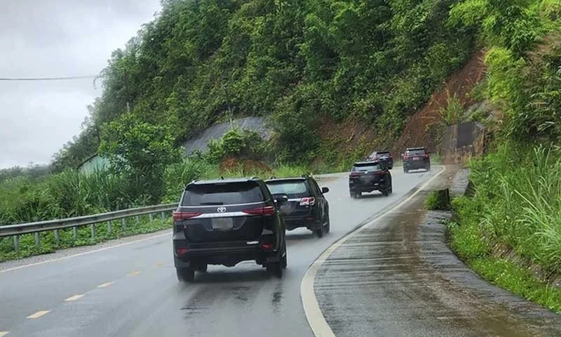 Chấn chỉnh việc dùng xe công vụ tại Quảng Ngãi