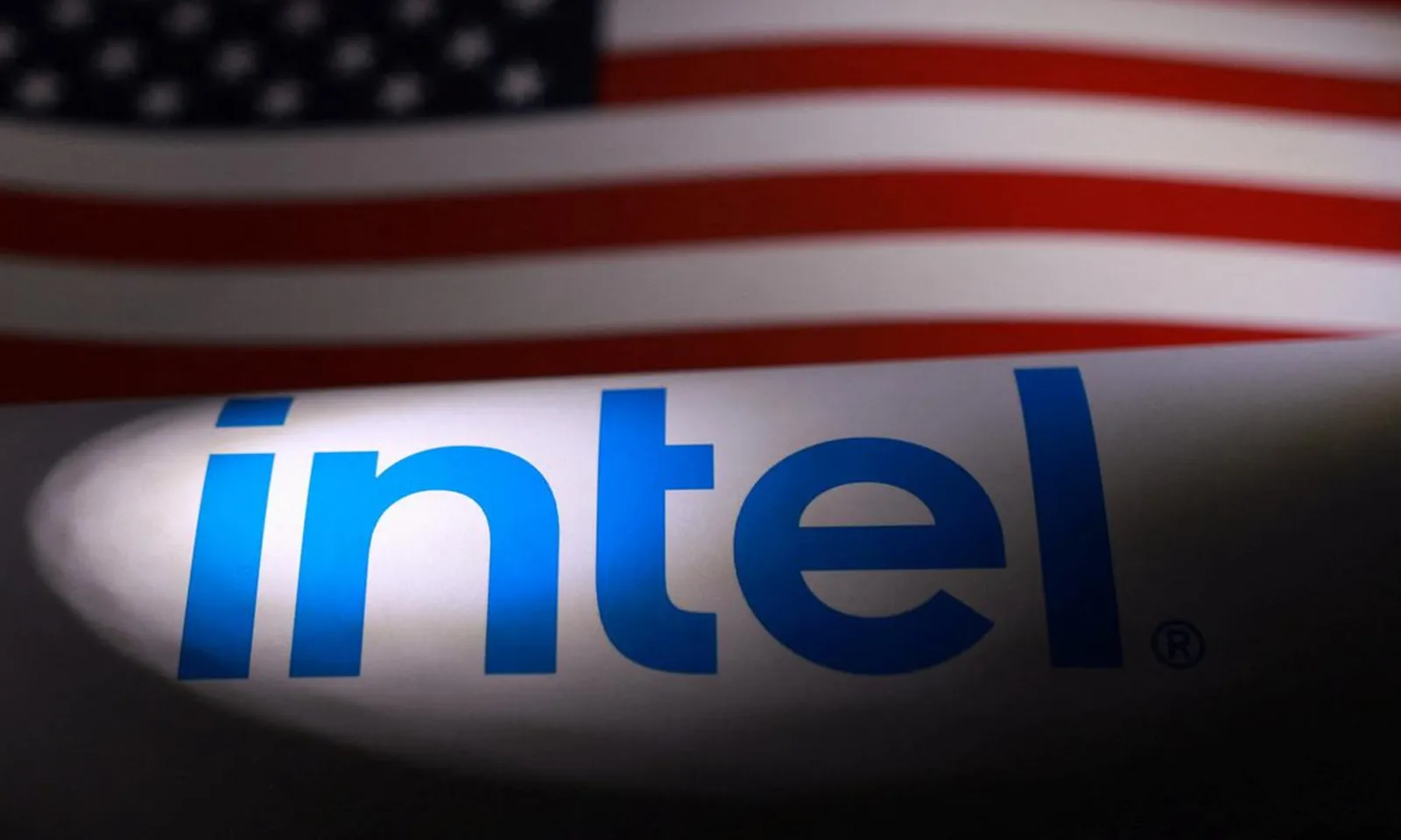 Intel đồng ý để chính quyền Mỹ nắm giữ 10% cổ phần