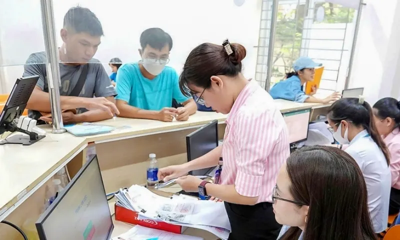 Sẽ đánh giá viên chức dựa trên chất lượng dịch vụ công