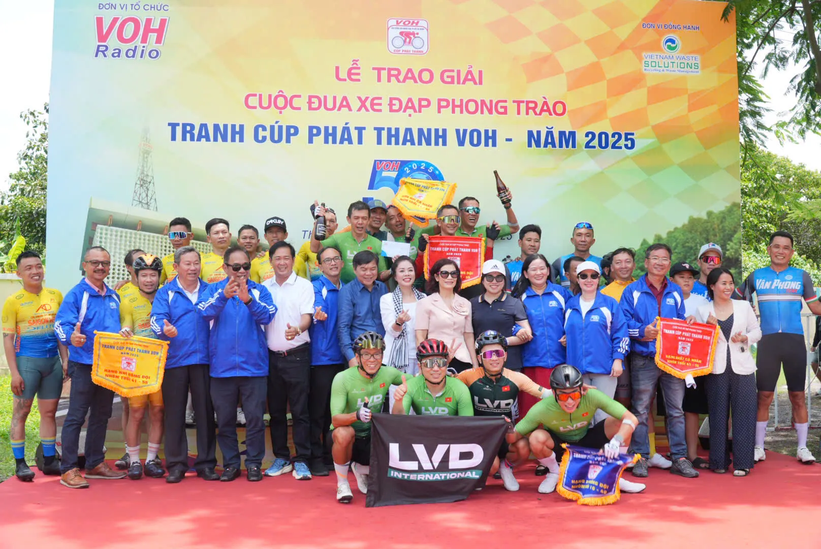 1-2-3 đồng đội lão tướng