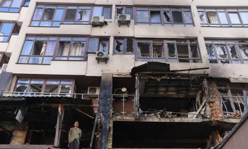 Tổng thống Ukraine sẵn sàng đàm phán lãnh thổ với Nga