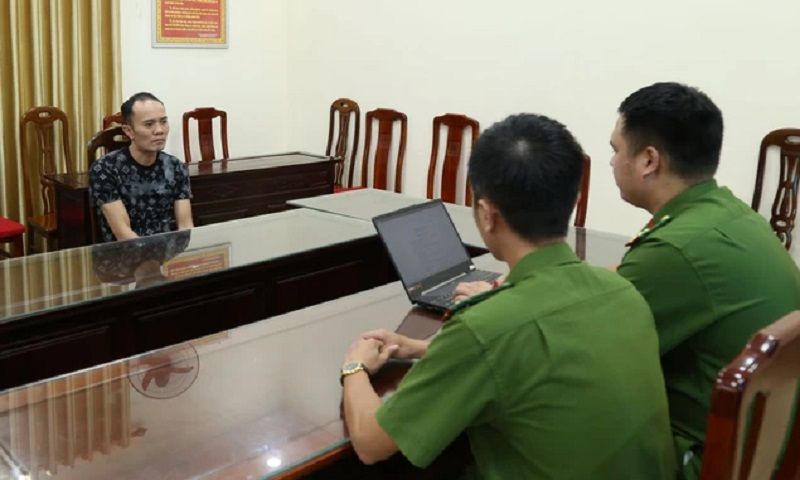 Tạm giữ người đàn ông tấn công nữ điều dưỡng bệnh viện 