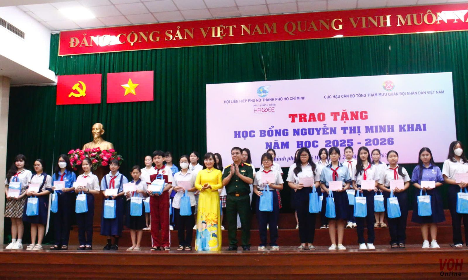 Chắp cánh ước mơ – Trao học bổng Nguyễn Thị Minh Khai năm học 2025 – 2026