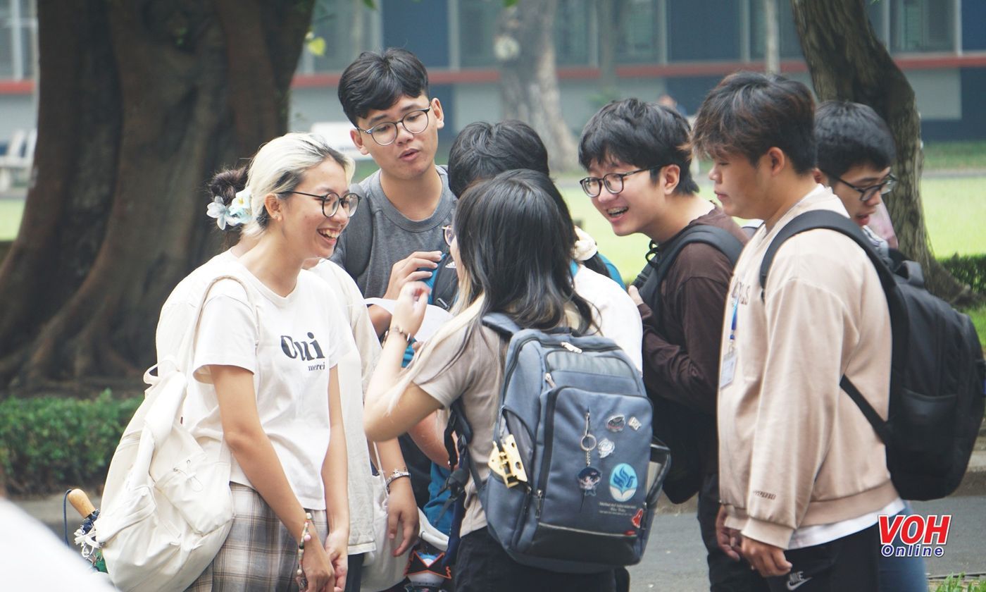 Từ 8h ngày 25/8: Thí sinh “nín thở” tra cứu trúng tuyển trên cổng chung