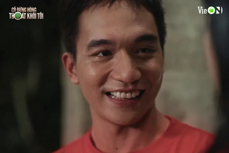do-nhat-hoang-chet-dung-truoc-anh-mat-cua-thuy-ngan-tren-phim-truong 20250825-141028-08