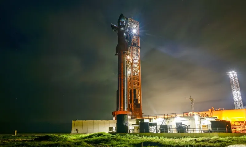 SpaceX lại hoãn phóng Starship lần thứ 10 