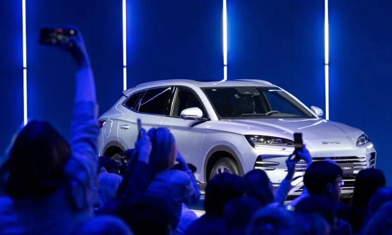 Xe hybrid Trung Quoc