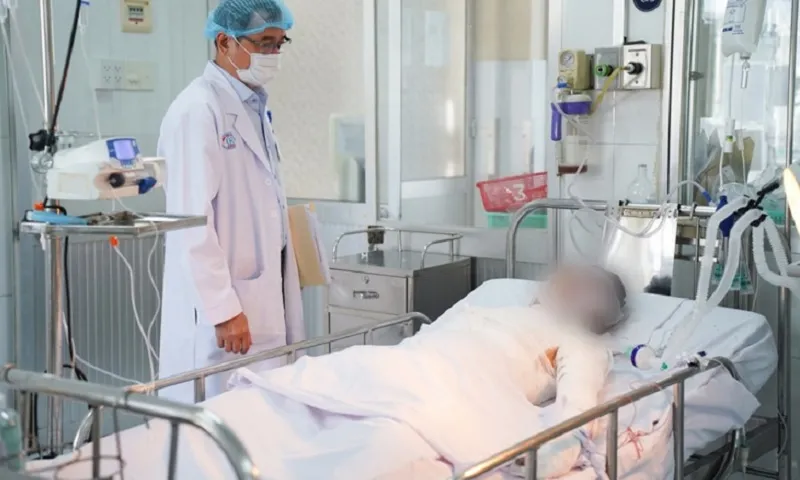 Người chồng phóng hỏa làm cả gia đình bỏng nặng đã chết