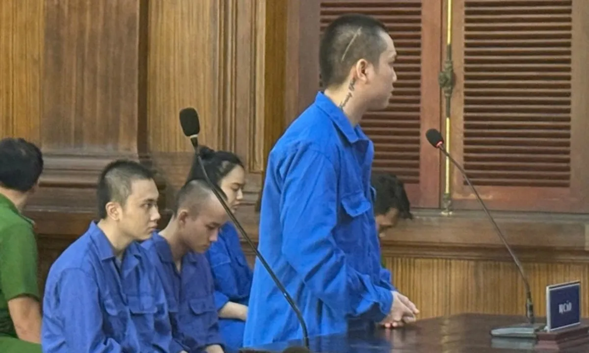 TPHCM: Nhóm thanh niên lập “đường dây” mua bán ma túy qua Zalo