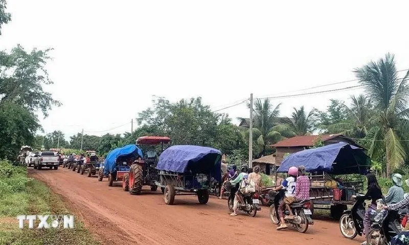 Campuchia – Thái Lan cam kết duy trì liên lạc thường xuyên, giải quyết hòa bình các vấn đề biên giới