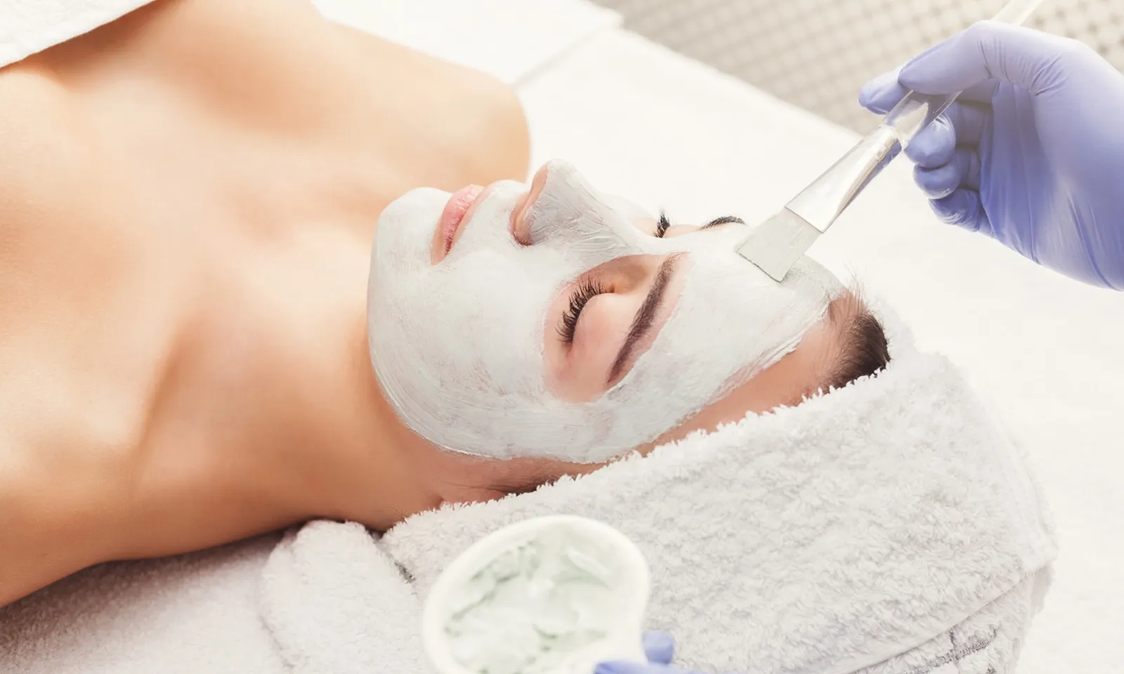 Người nước ngoài đến Hàn Quốc chăm sóc da tăng 117 lần trong 15 năm