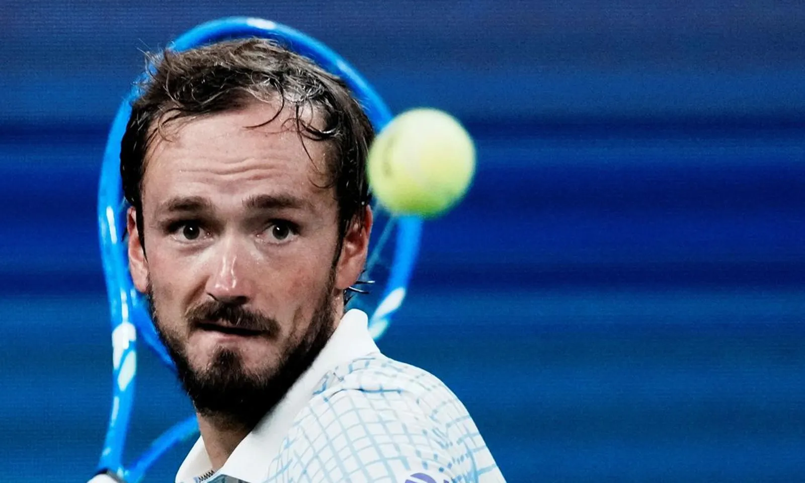 Tay vợt người Nga Medvedev bị phạt 42.500 đô la vì gây gổ tại US Open