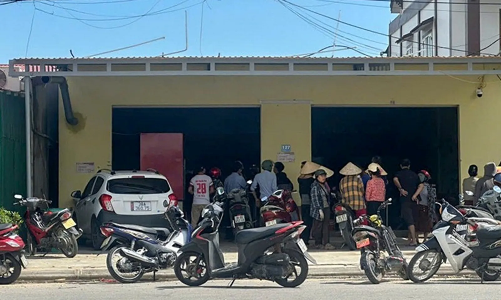 Ngạt khí từ máy phát điện, 2 người tử vong, 2 trẻ em bất tỉnh