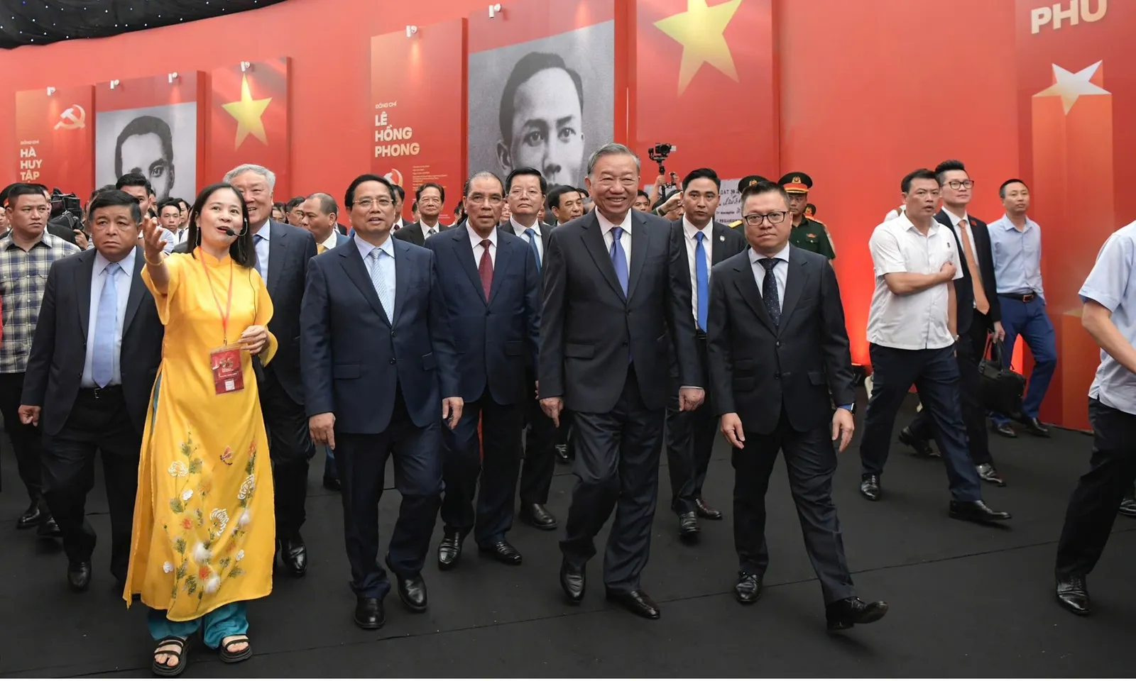 Triển lãm thành tựu đất nước là trường học sống động, truyền cảm hứng cho thế hệ trẻ