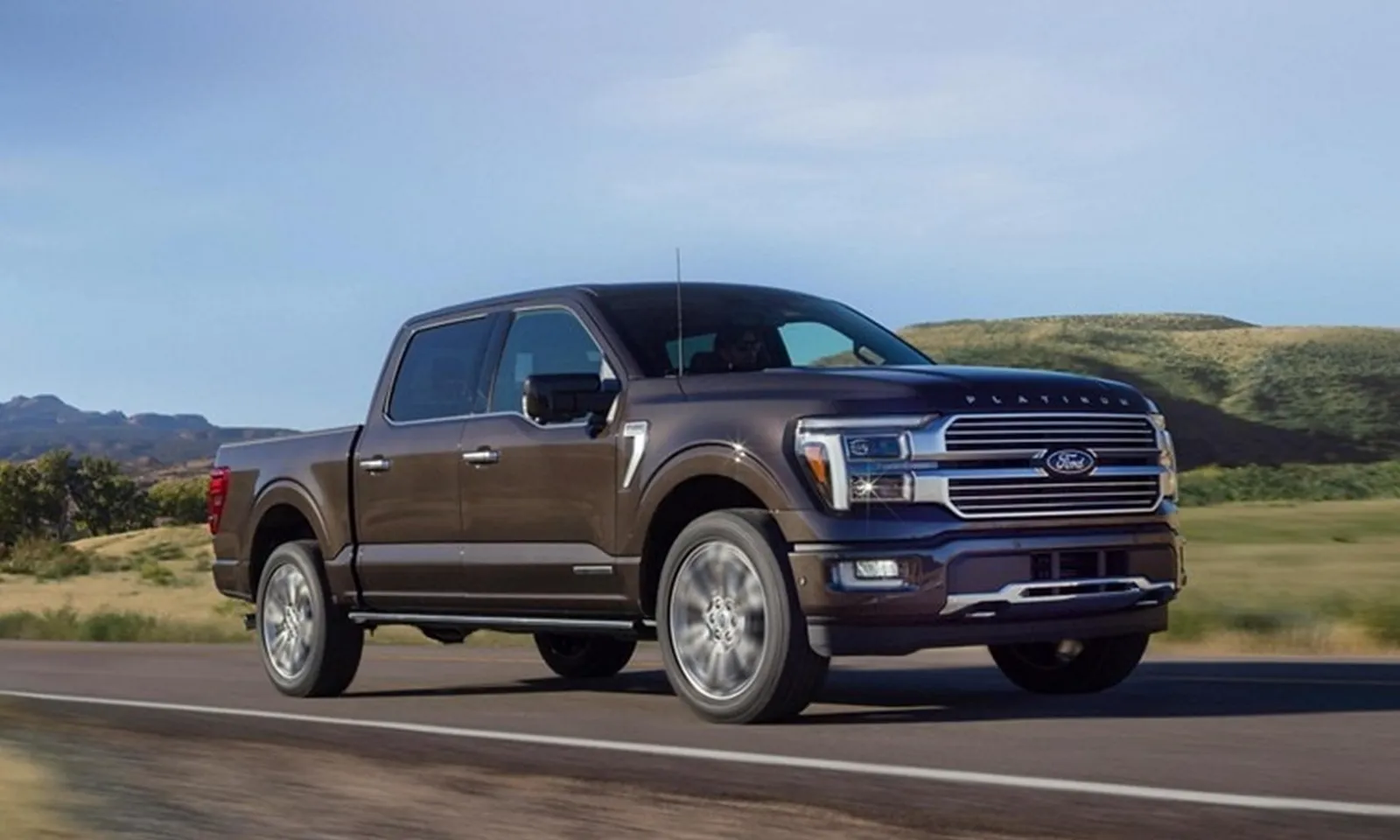 Ford triệu hồi hơn 355.000 xe bán tải do sự cố ở bảng điều khiển