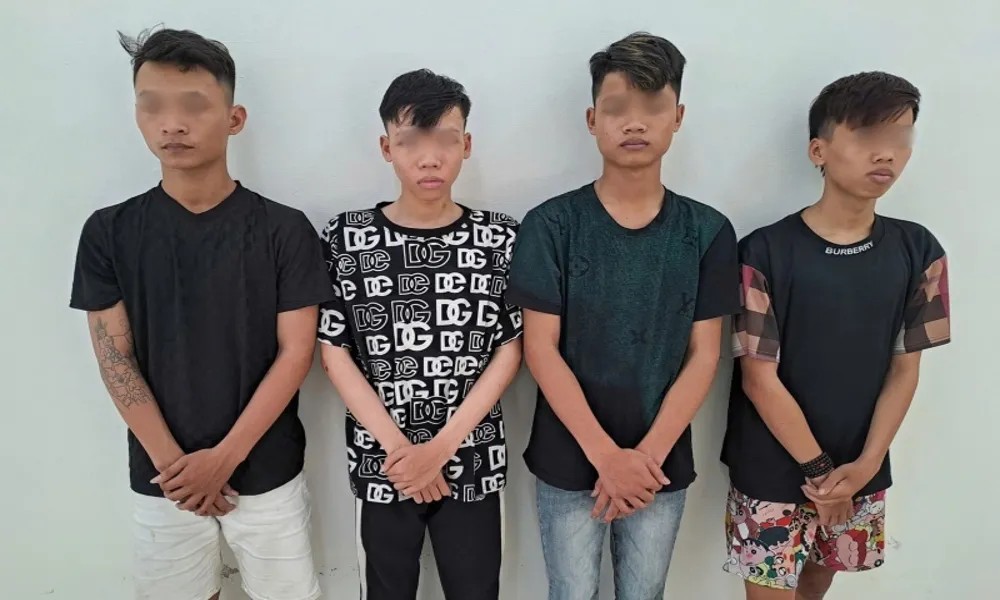 Nhóm thanh thiếu niên cầm đao, đuổi chém trên phố Núi Thành sa lưới