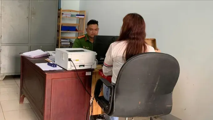 danh-bac-trong-rung-keo-17562617865962074676543