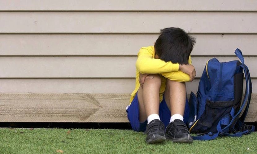 9 dấu hiệu cho thấy trẻ đang thiếu thốn tình yêu thương từ gia đình