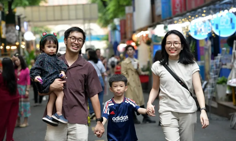 Khẩn trương triển khai hỗ trợ phụ nữ sinh đủ 2 con trước 35 tuổi